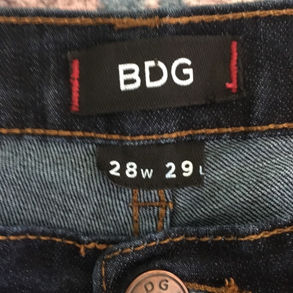 BDG Indigo High Rise Twig Ankle Cropped Jeans - Picture 3 of 9